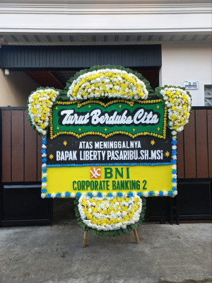 Papan Bunga Duka di Tanjungjaya