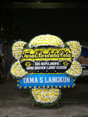 Papan Bunga Duka di Tanjungjaya